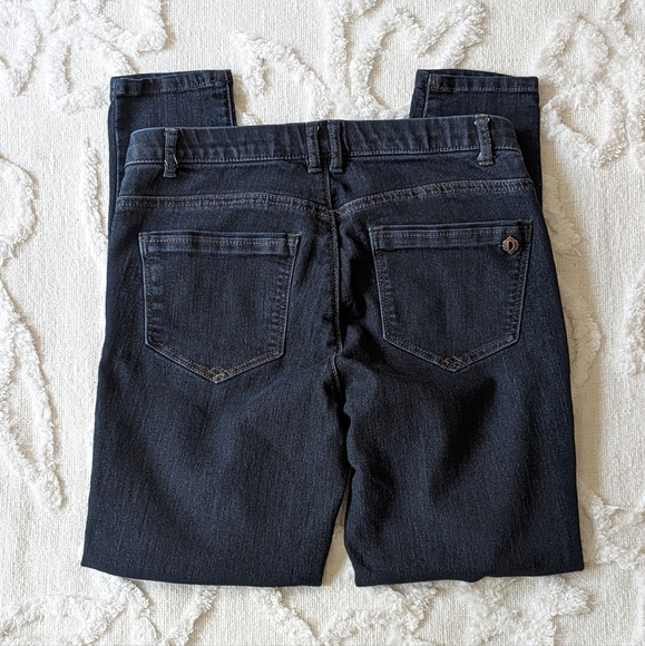 Democracy low rise skinny jeans, size 4 - Picture 2 of 7